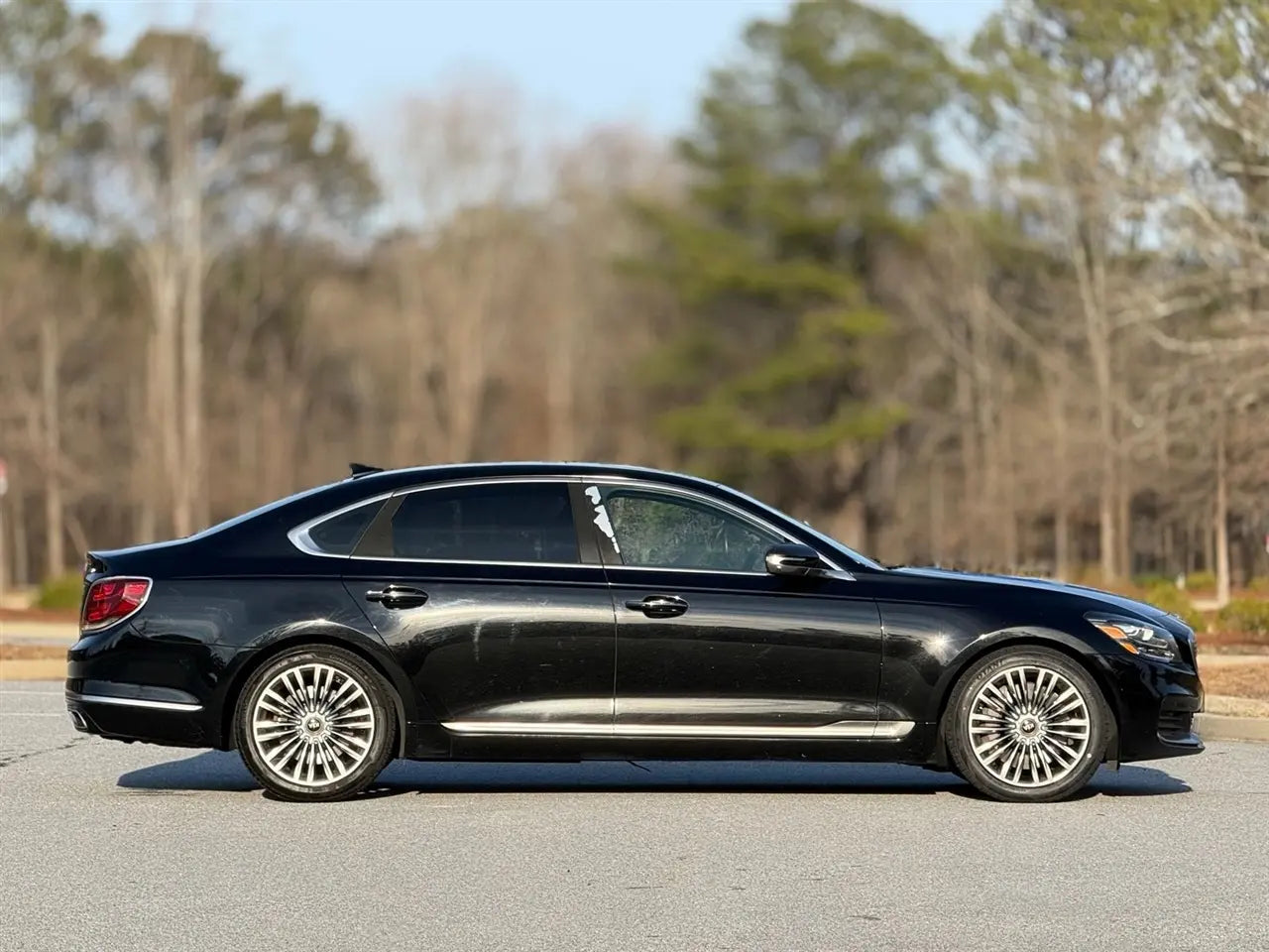 2020 Kia K900Luxury