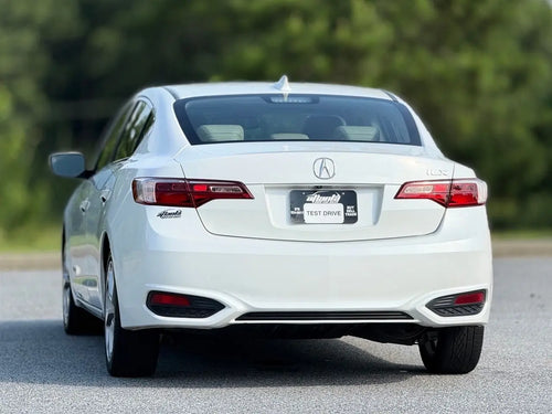 2017 Acura ILXPremium Package